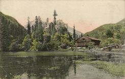 CPA Pausage at the edge of a lake