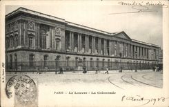Paris CPA Le Louvre La colonnade