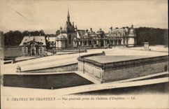 Castle of Chantilly CPA View taken of the castle of Enghien