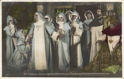 CPA the 3rd Juana table kisses Therese whom the Carmelite nuns surround