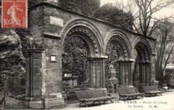 Paris CPA Museum of Cluny the garden