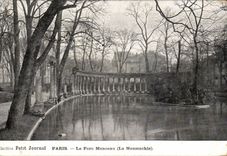 Paris CPA the park Heap (Naumachie)