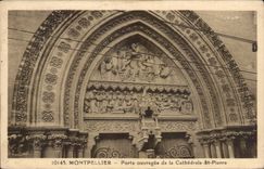 CPA Montpellier porte ouvragee de la cathedrale St pierre