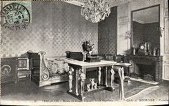 CPA Versailles Musee of Large Trianon reads of Napoleon 1st