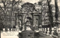 Paris CPA the Medicis fountain