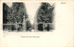 Paris CPA Roasts park heap