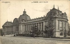 Paris CPA Small palace