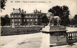 CPA Paris Palate and gardens of Luxembourg Lion