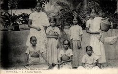 CPA Inde India Une famille de Sahards