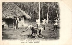CPA Inde India La lutte dans la foret