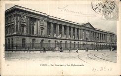 Paris CPA Le Louvre La colonnade