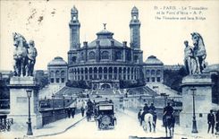 Paris CPA Trocadero and the bridge of iena