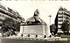 Paris MODERN CARD the lion of Belfort
