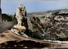 MODERN CARD Excursion of the gorges of the Verdon Corniche sublimates Cirque of Vaumale