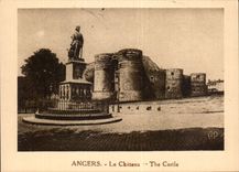 Angers CPA the castle