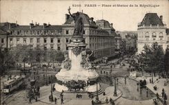 Paris CPA Places and Statue of the republic