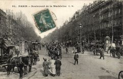 CPA Paris Boulevard of the Madeleine (woman cochere)