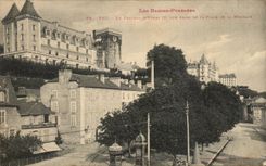 CPA Pau das Schloss von Henri IV gesehen vom Ort der Wahrung