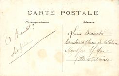 Paris CPA Areoplane Vue panoramique sur l'eglise Notre DAme