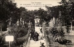 CPA Lourdes Station of the martyrdom Jesus east condemns died