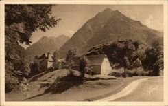 Cauterets - Landschaft mit dem grunen Nippel - CPA