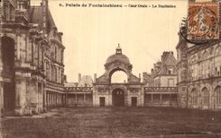 Palate of Fontainebleau - Oval Court - CPA