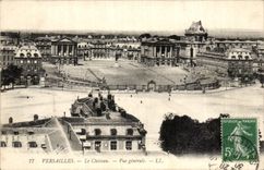 Versailles - View the castle - CPA