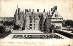 Langeais - Le Chateau - CPA 