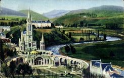 CPA Lourdes the basilica seen of the strong castle