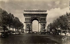 Paris CPA Which occurred of the Elysees Fields and Arc de Triomphe of star
