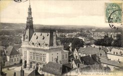 CPA Sens Seen on the district of Madagascar and the town hall