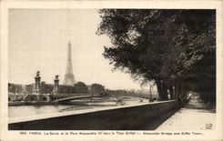 Paris CPA La SEine et le pont Alexandre III vers la Tour Eiffel 
