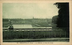 CPA Chantilly the castle the jump of the wolf