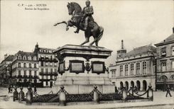 CPA Rouen Statue of Napoleon