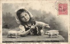 Fantasy - Child - Pig - Child playing with pigs pig - CPA