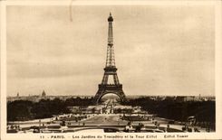 CPA Paris Gardens of Trocadero and the Eiffel Tower