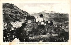 CPA Lourdes the strong castle and the chain of the Pyrenees