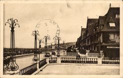 CPA Deauville the walk and Normandy