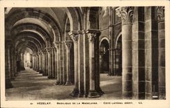 CPA Vezelay Basilique of the Madeleine Dimensions side right