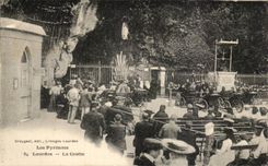 CPA Lourdes the cave