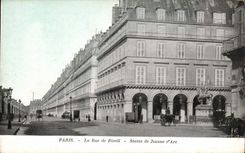 Paris CPA Rue de Rivoli Statue de Jeanne d'arc