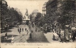 Paris CPA the street Turbigo and Statue of the Republic