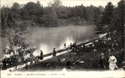 Paris CPA Au bois de Boulogne Le parc