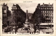 Lyon CPA Places Republic Carnot Monument