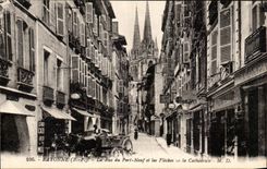 Bayonne CPA the street of the new Bridge and arrows of the cathedral