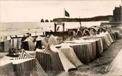 Hendaye CPA the beach and two twins
