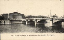 CPA Paris the bridge of the Harmony the House of Commons Eiffel Tower