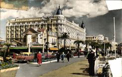 CPSM Cannes the small cross and the Carlton hotel