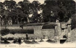 Bayonne CPA the door of Spain