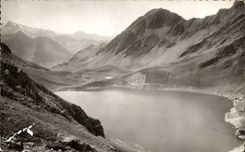 CPA the Pyrenees the Lake Oncet Seen of the peak of the South of Bigorre